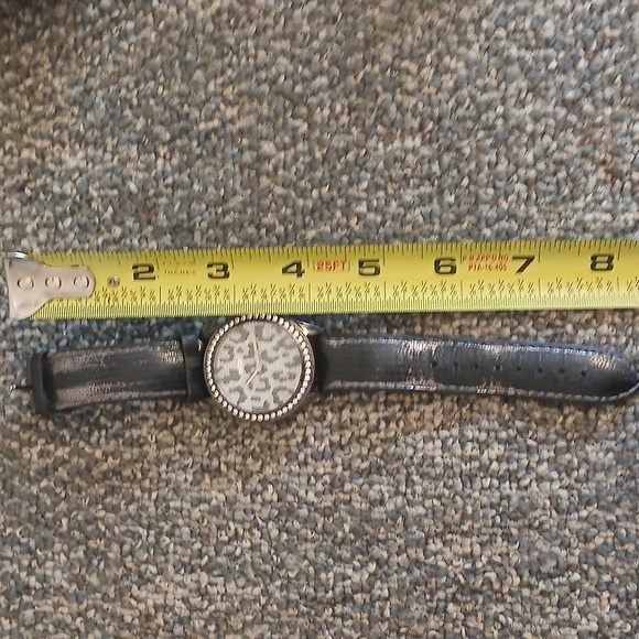 Guess Leopard Print Watch with Rhinestones - Picture 6 of 6